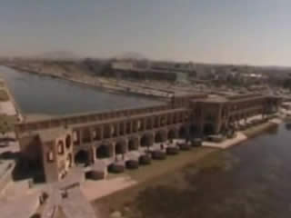  伊斯法罕:  伊朗:  
 
 Esfahan Bridges